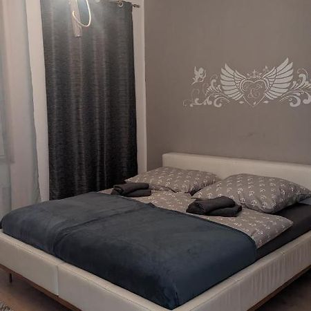 Ferienwohnung Ерфурт Екстериор снимка